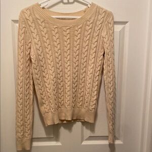 Cream Crew Neck Sweater with Cable Knit Pattern and Slim Fit